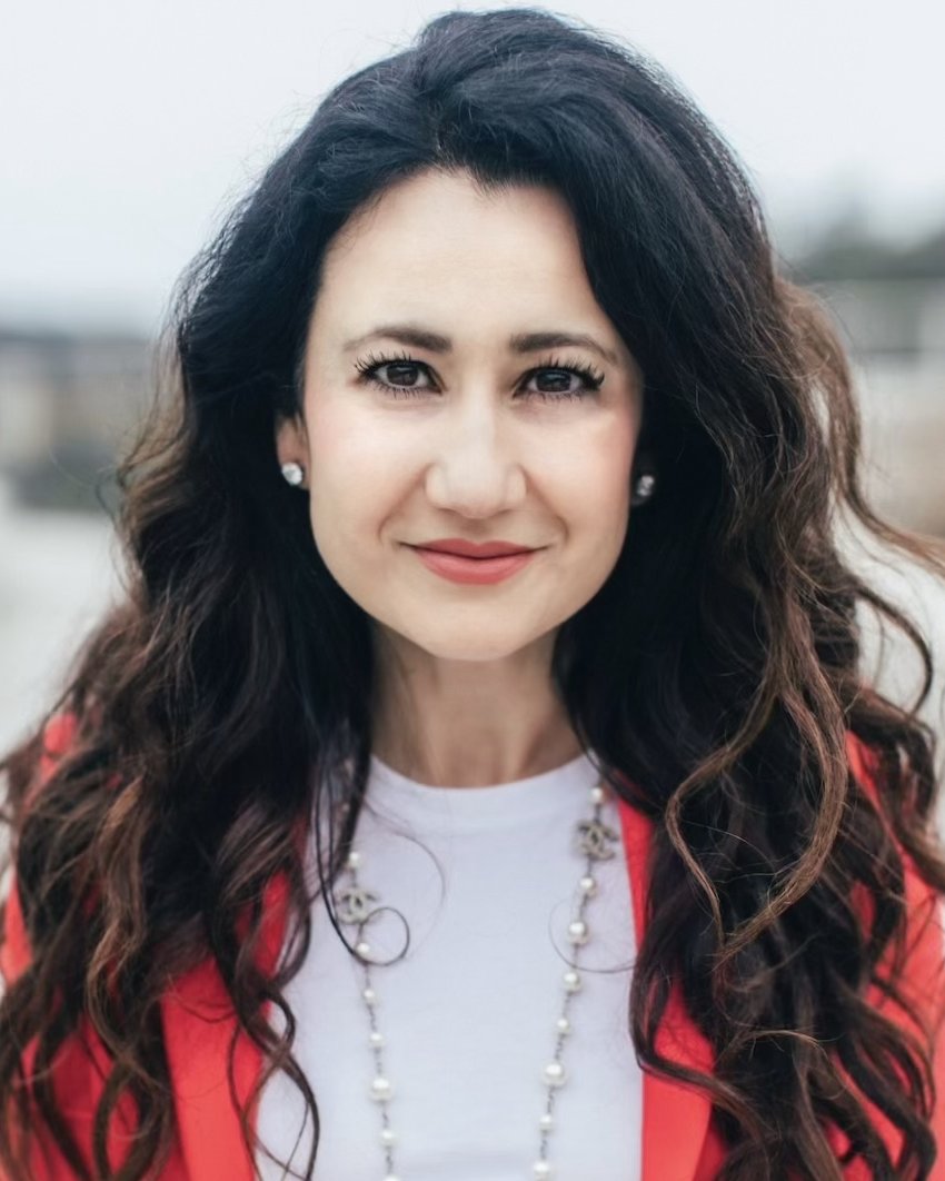 Dr. Lily Shapiro, PharmD